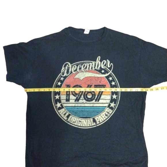 Fruit of Loom Black Retro Graphic Tee: December 1967...Short Sleeved Sized L - Picture 12 of 15